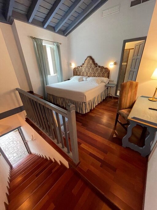 Hotel670