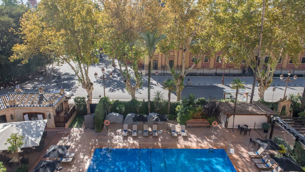 Hotel741