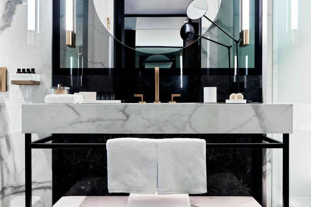 Hotel538