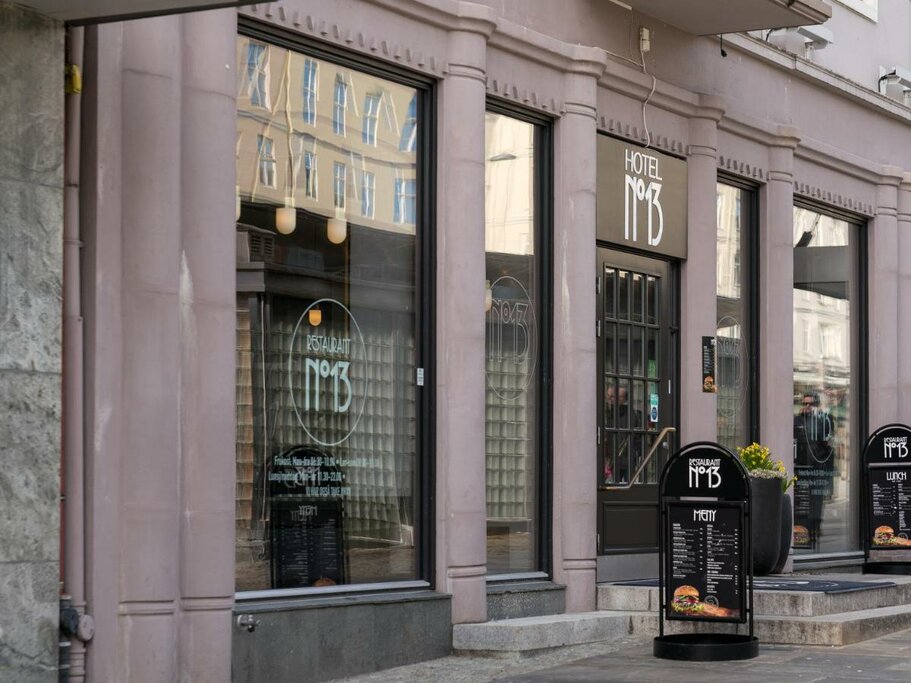 Hotel426