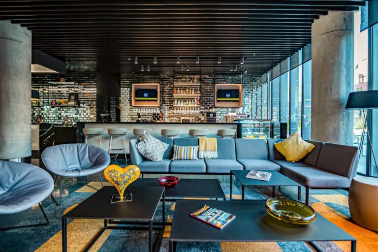 Hotel1484