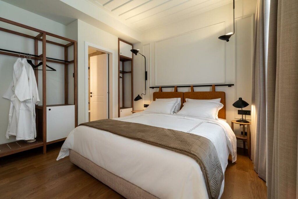 Hotel534