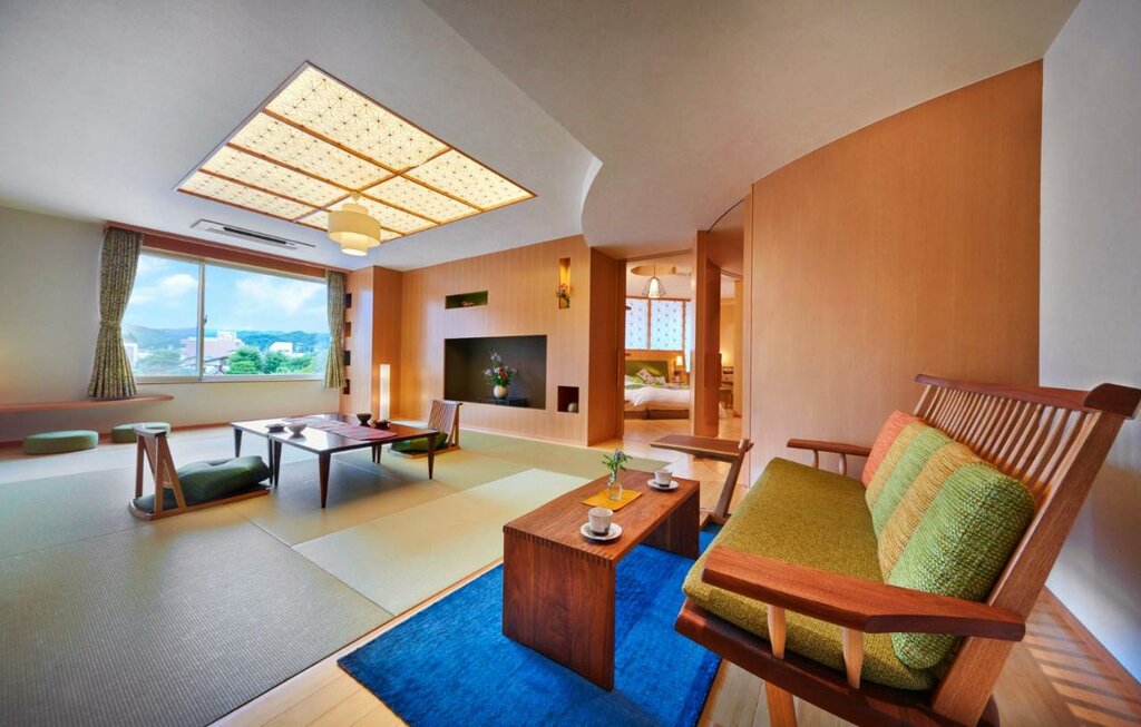 Hotel136