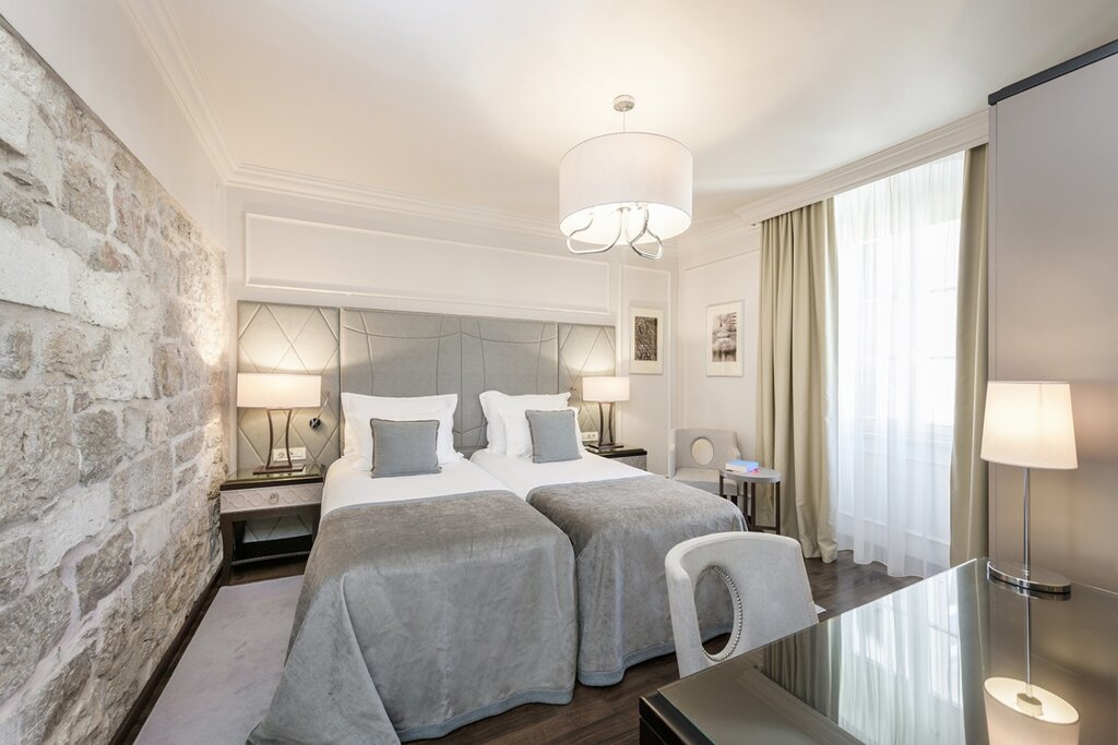 Hotel1328