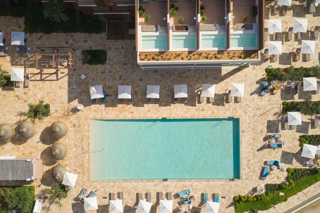 Hotel989