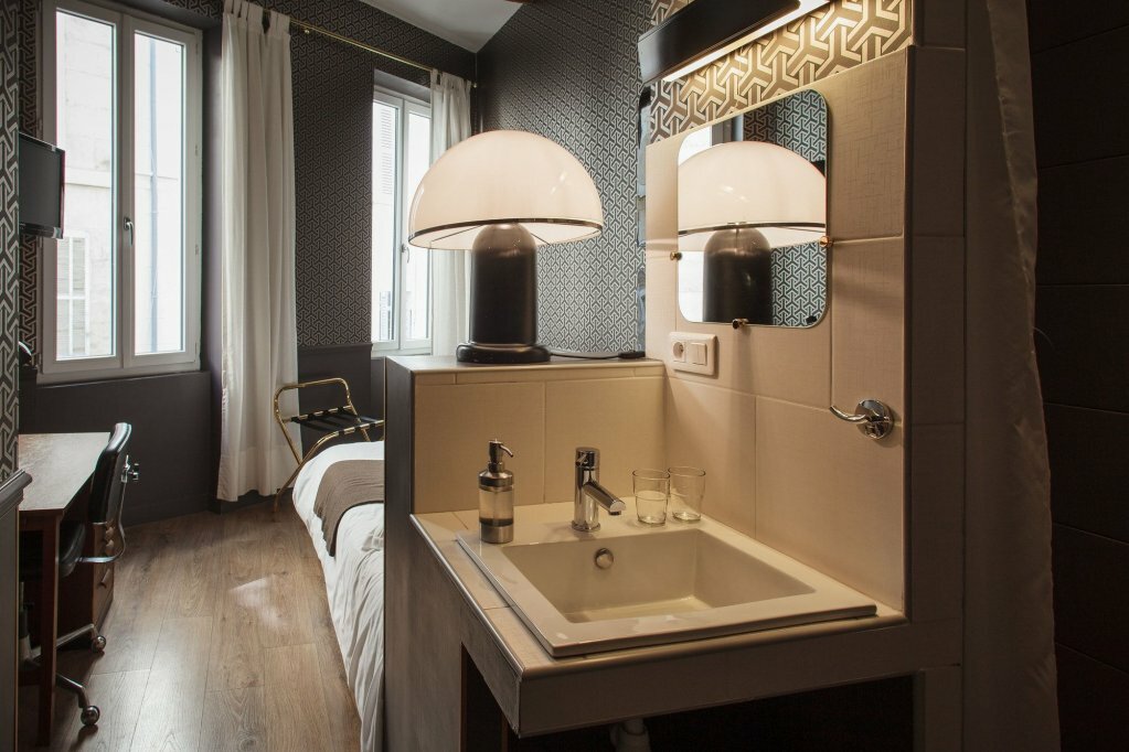 Hotel1284