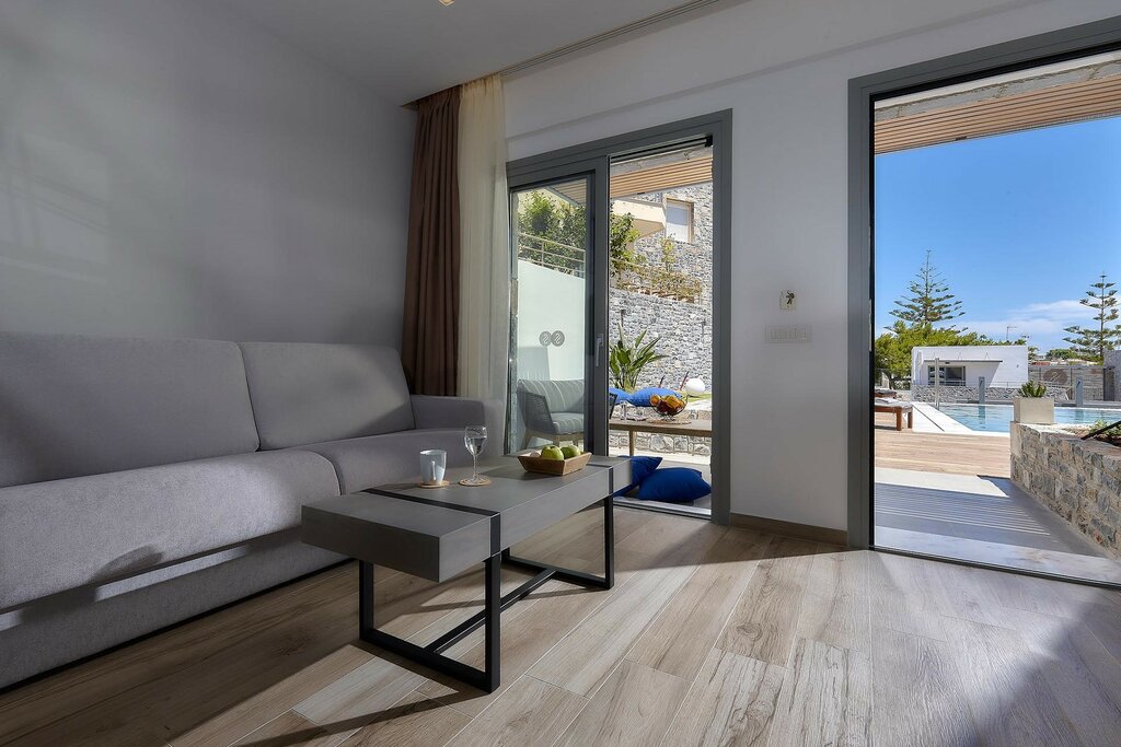 Hotel632