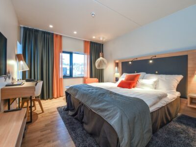 Hotel358