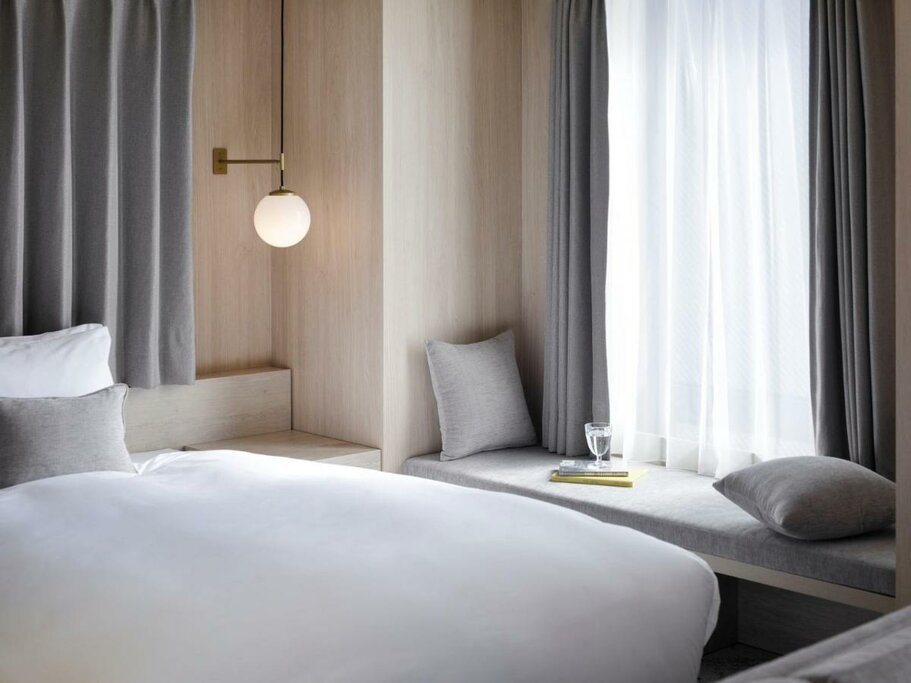 Hotel151
