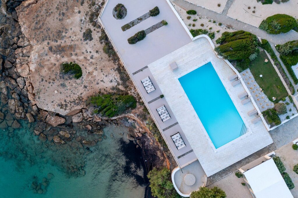 Hotel637