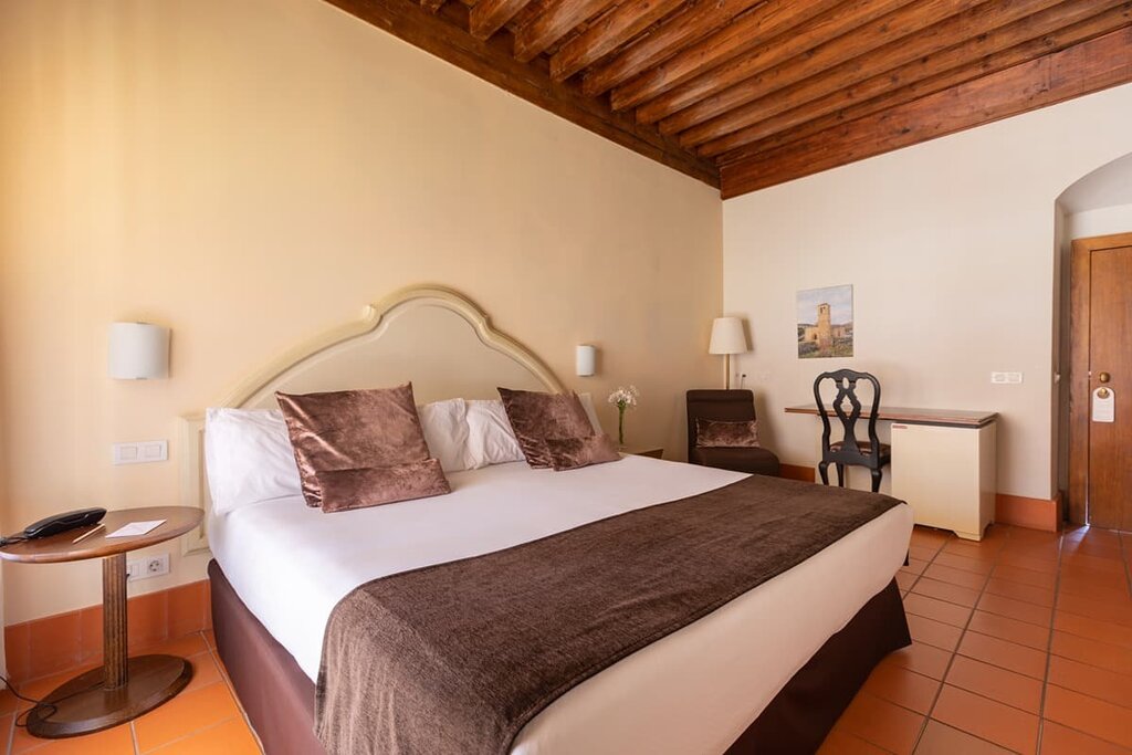 Hotel806