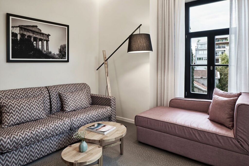 Hotel496