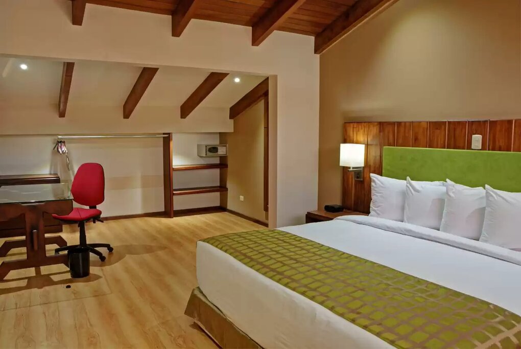 Hotel280