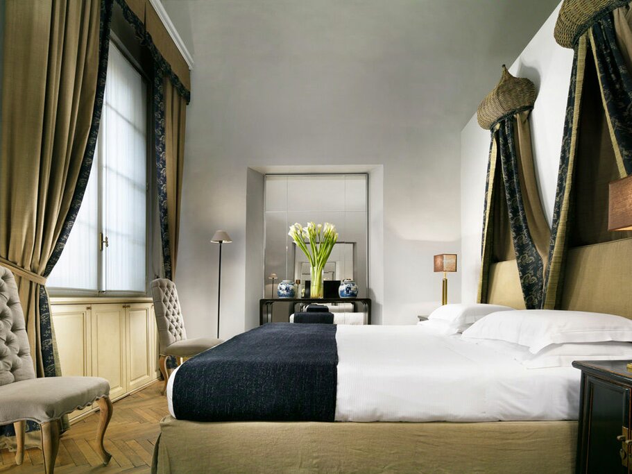 Hotel43