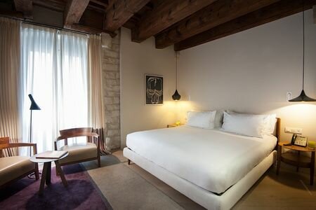Hotel755