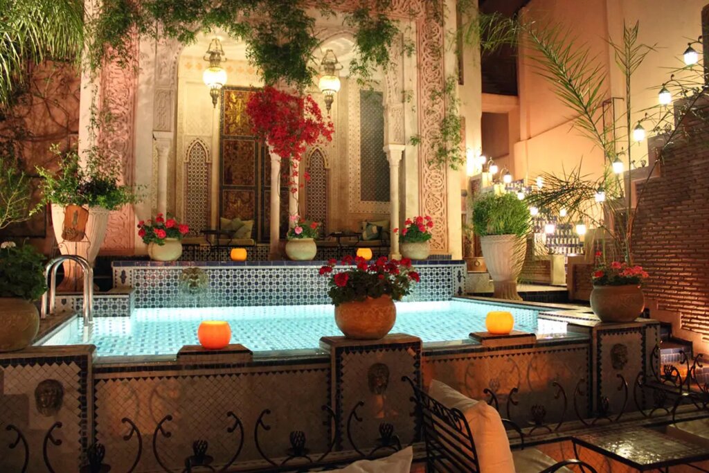 Hotel76