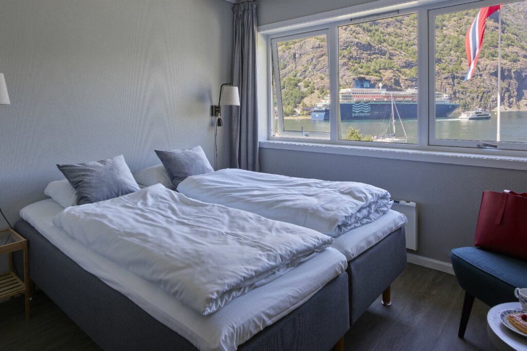 Hotel399