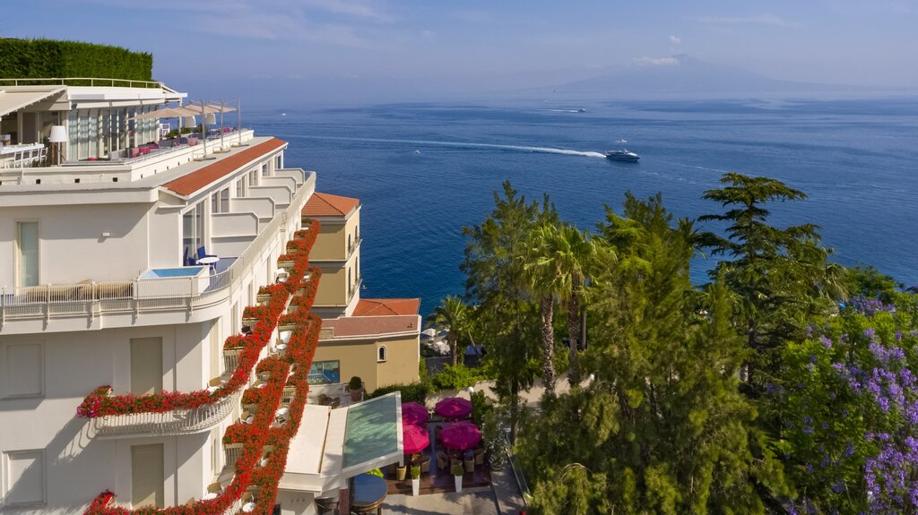 Hotel2