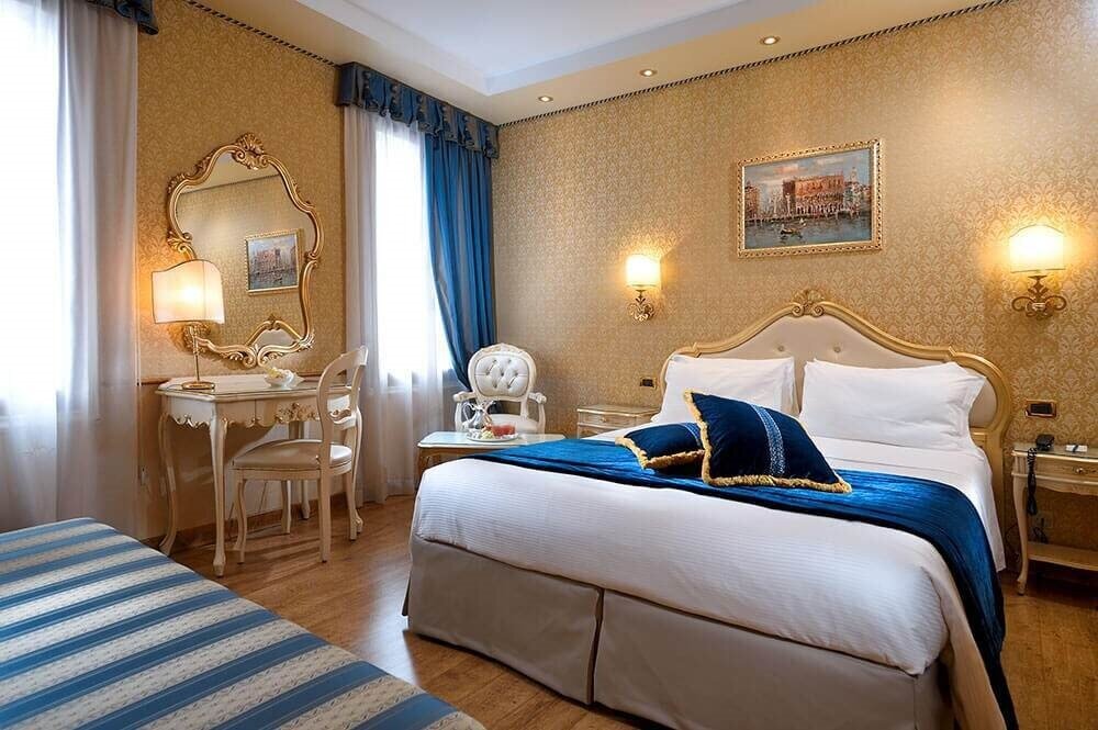 Hotel6