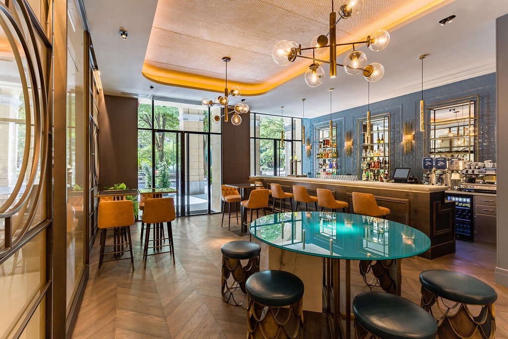 Hotel748