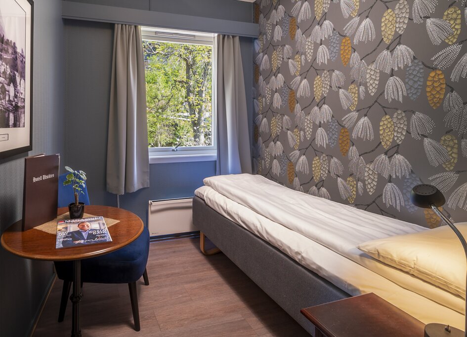 Hotel385