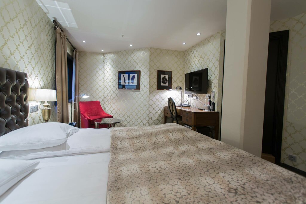 Hotel395