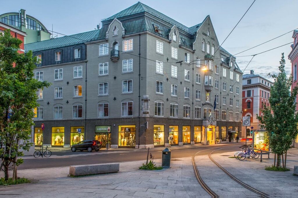Hotel372