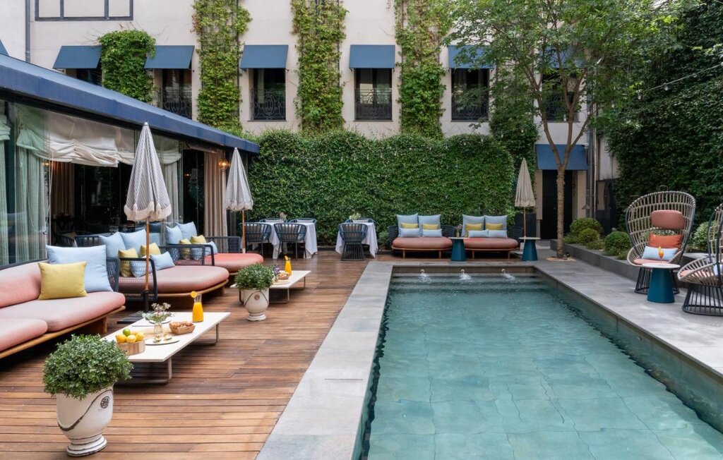 Hotel660