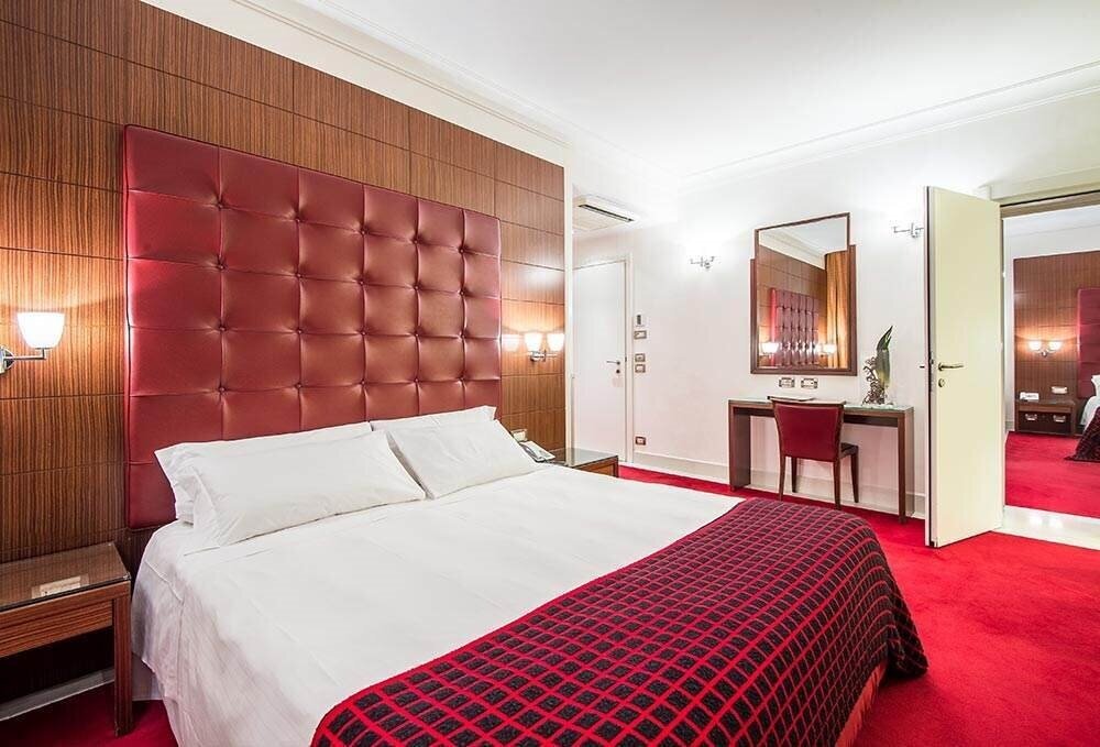 Hotel5