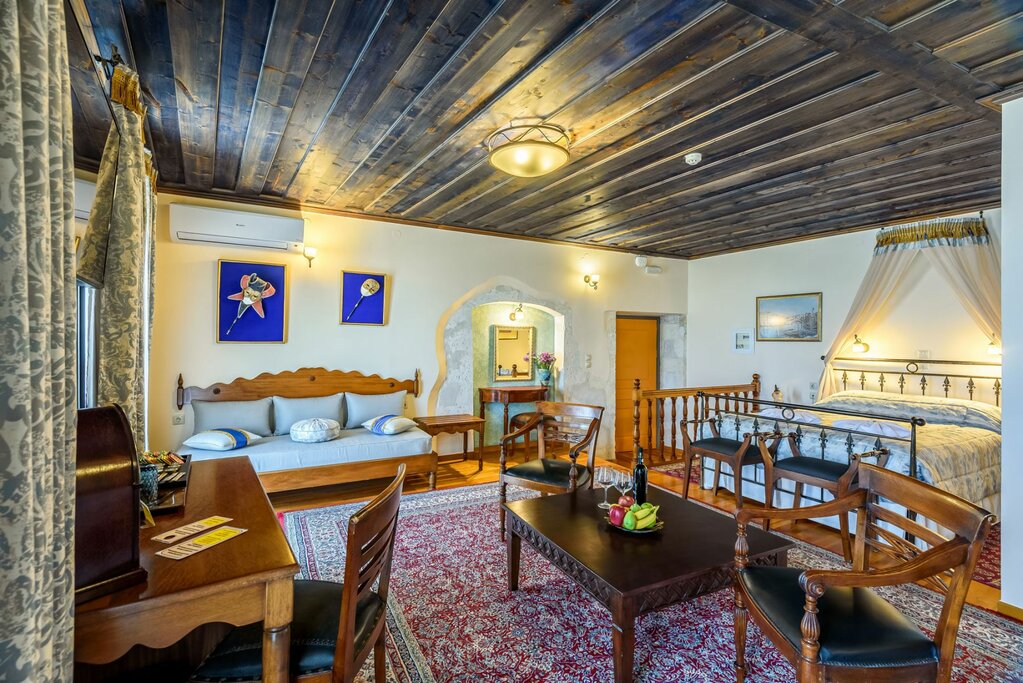 Hotel527