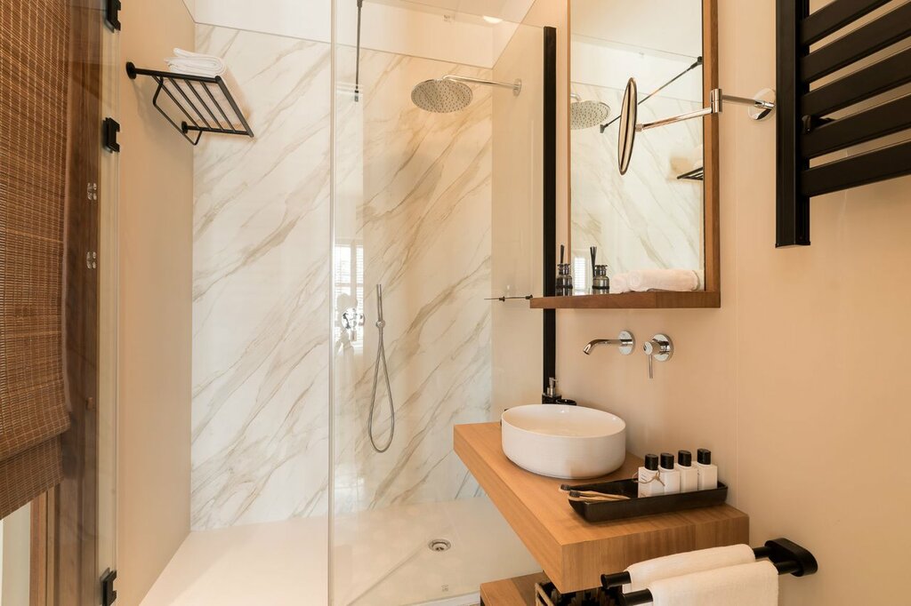 Hotel1098