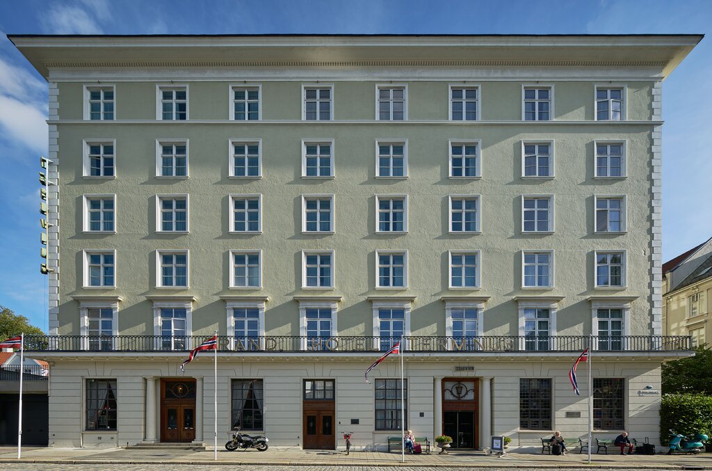 Hotel386
