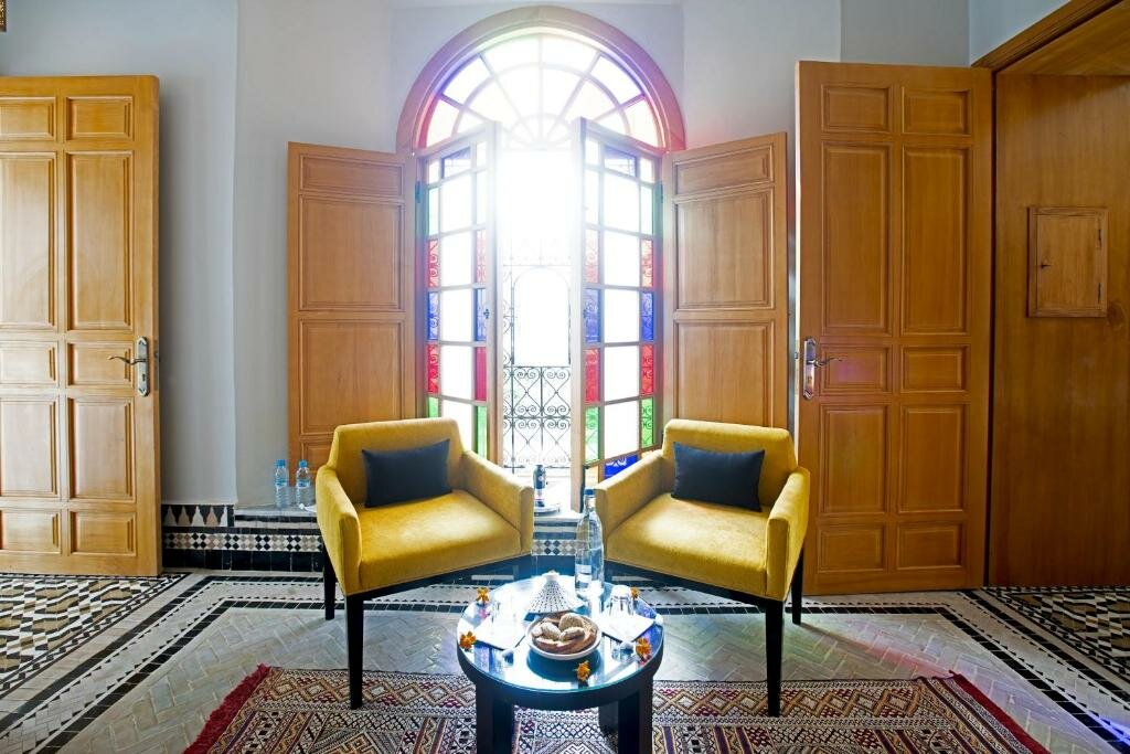 Hotel75