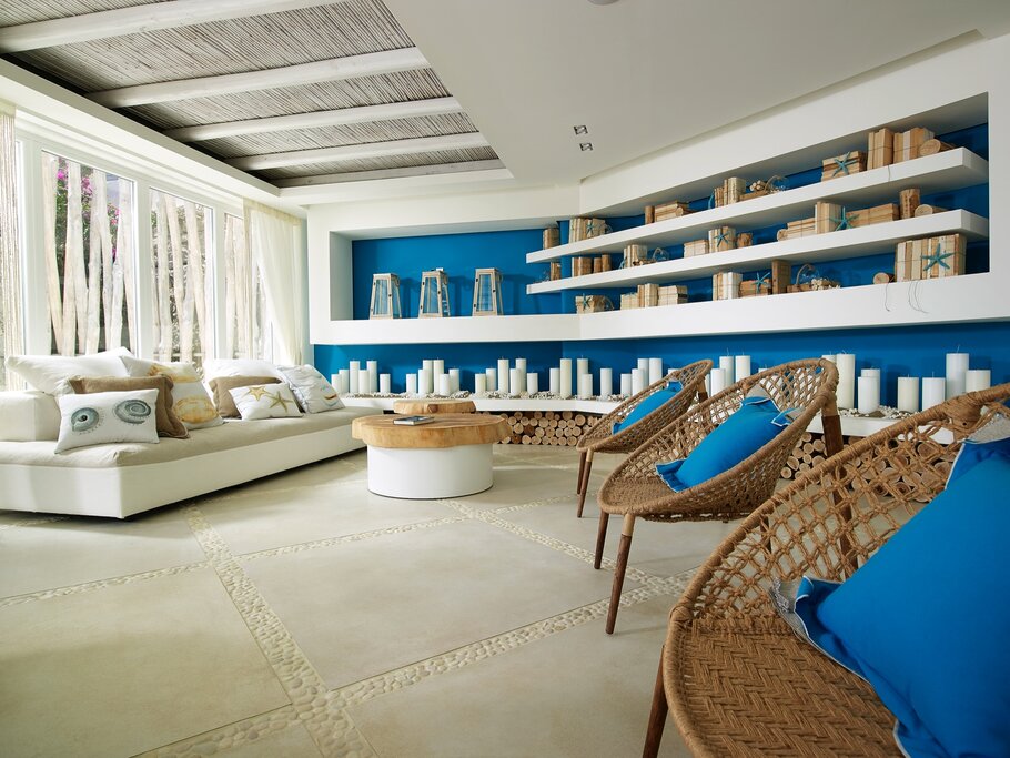 Hotel528