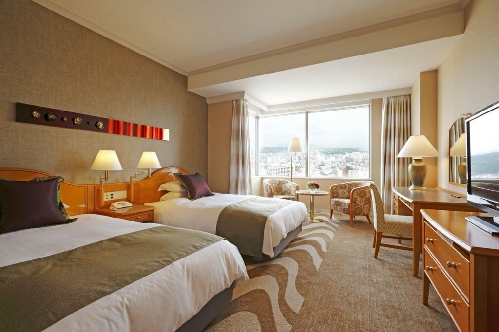 Hotel121