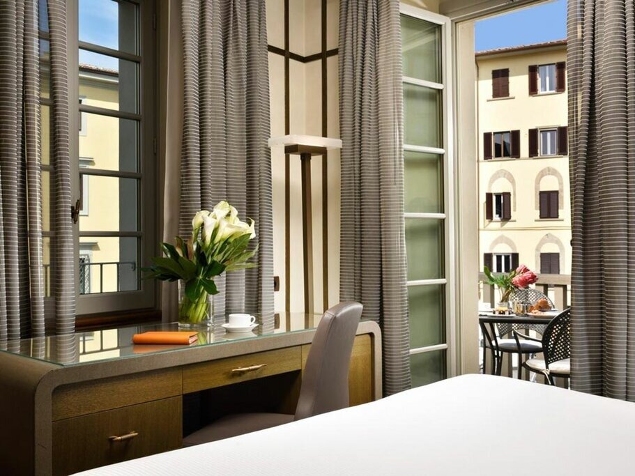 Hotel12