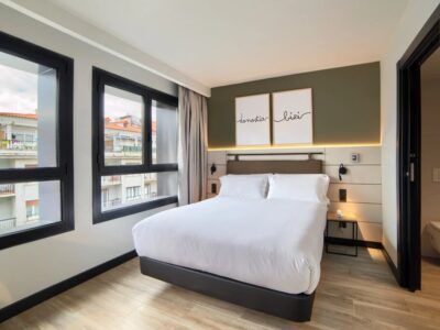 Hotel1084
