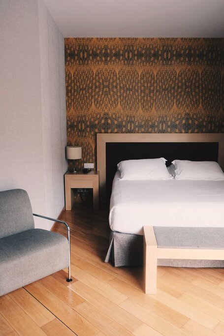 Hotel749