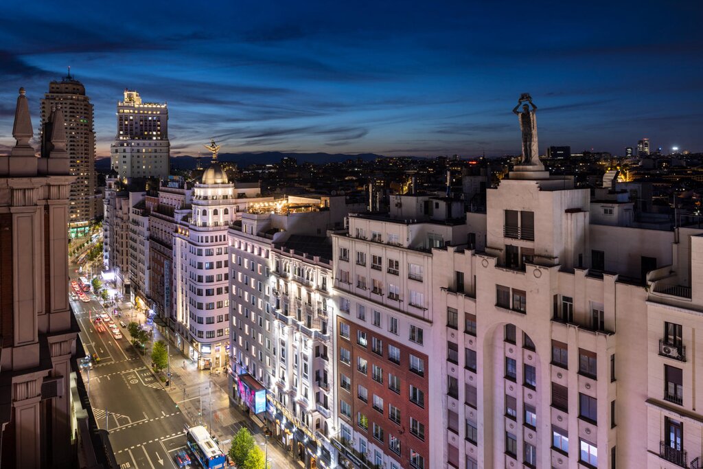 Hotel751