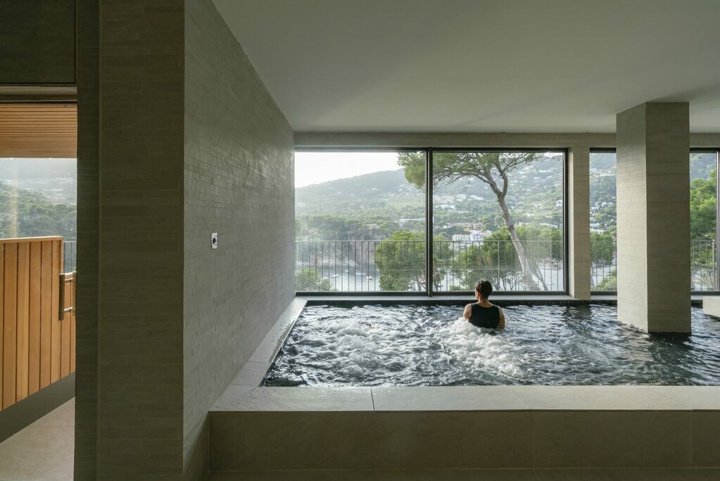 Hotel762