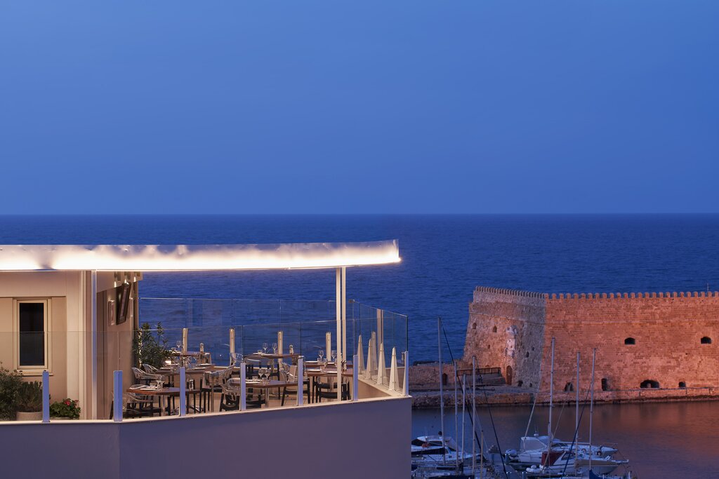Hotel568