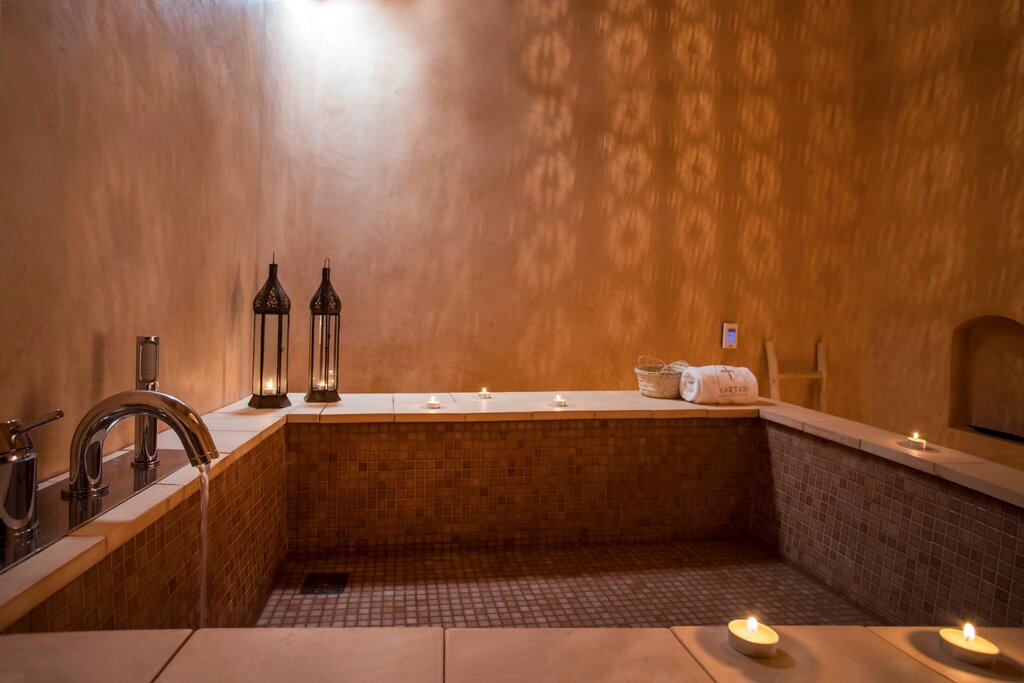 Hotel864