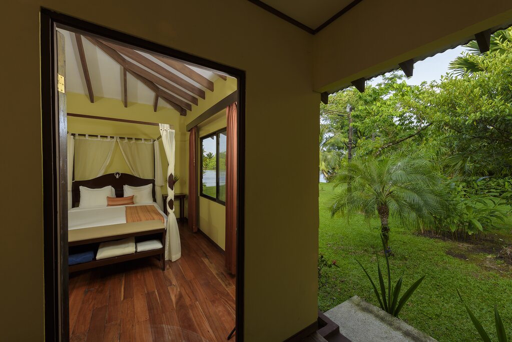 Hotel176