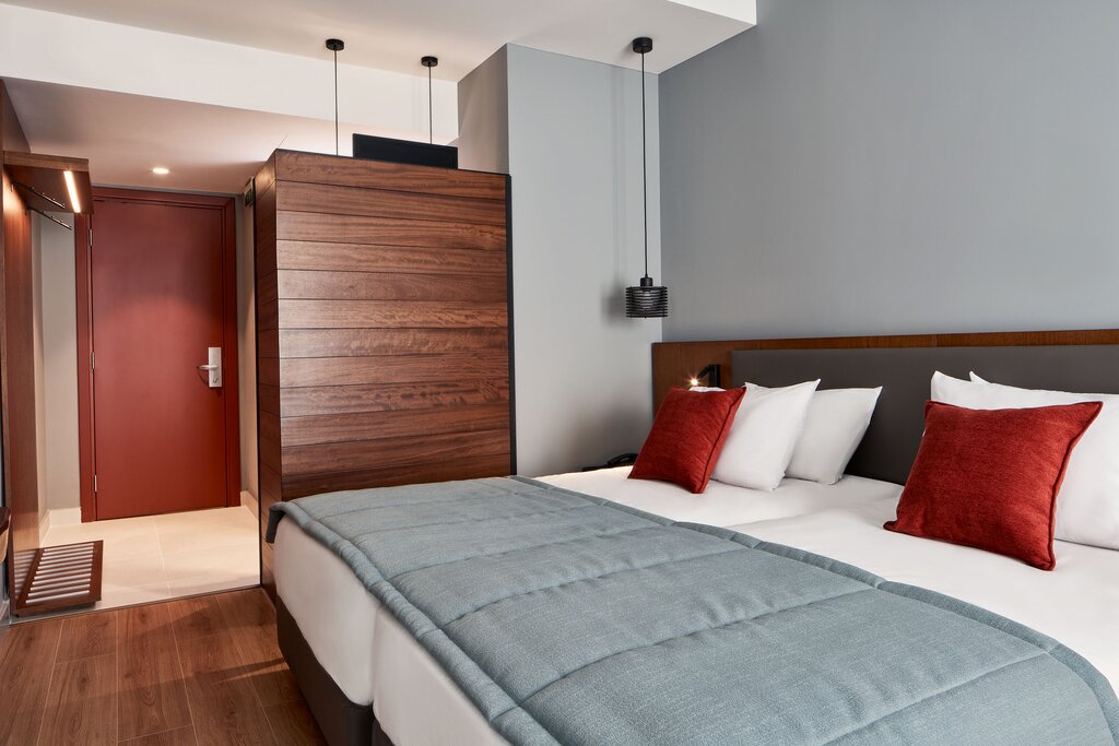 Hotel482