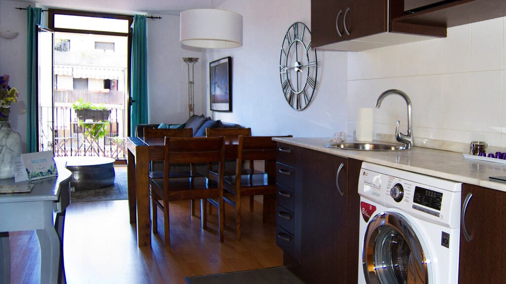 Hotel826