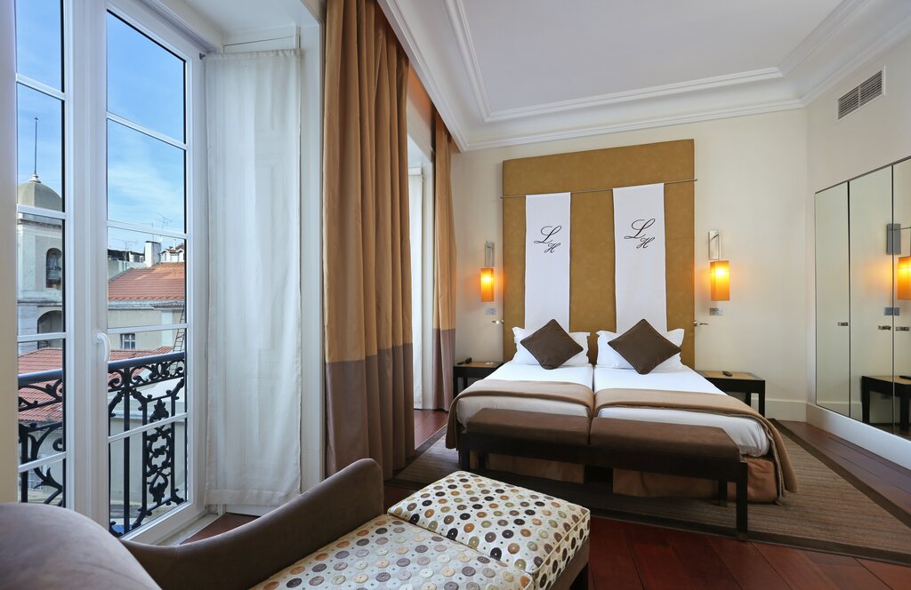 Hotel1114