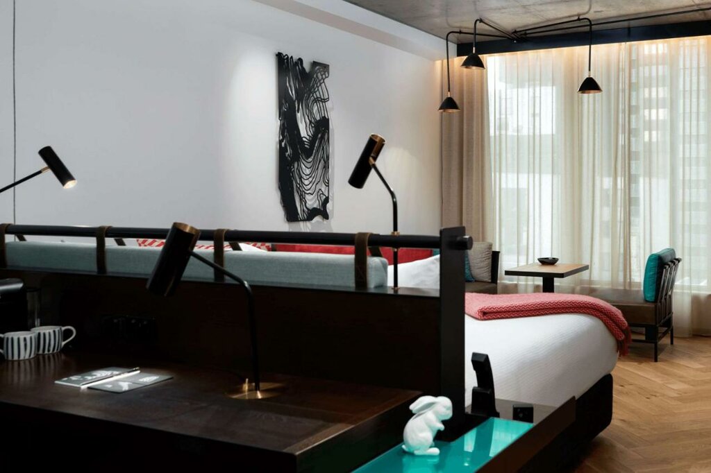 Hotel1421