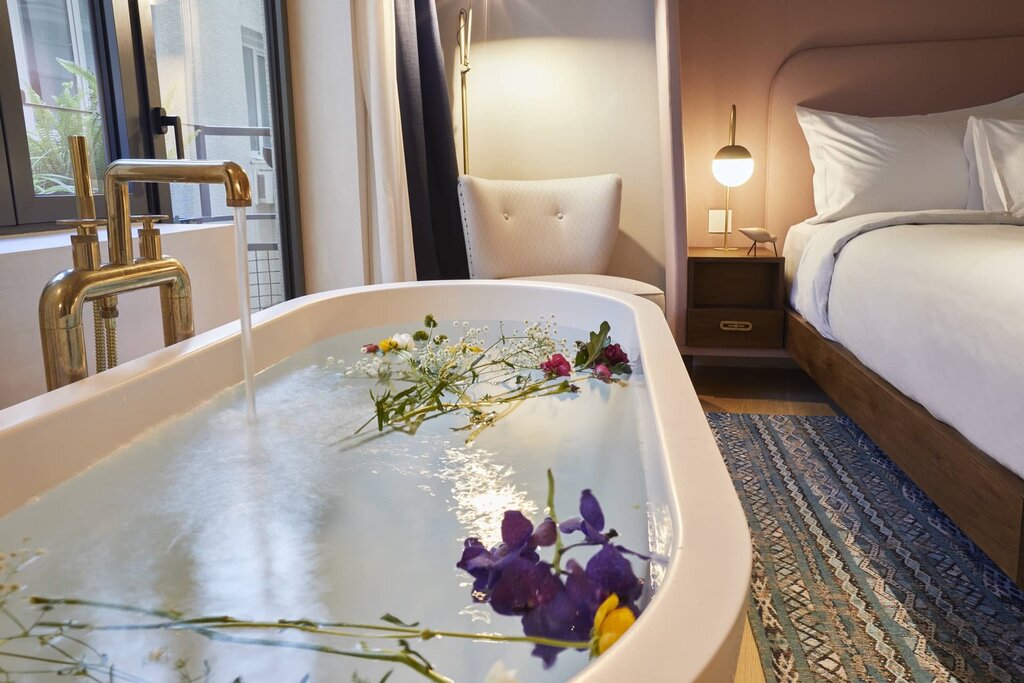Hotel512