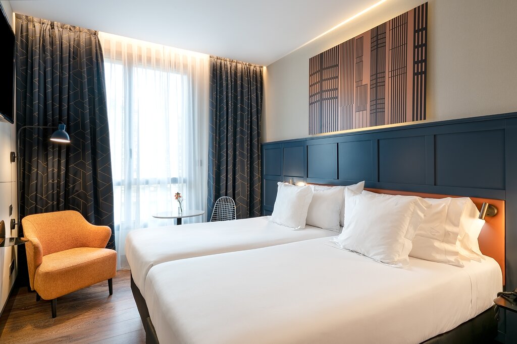 Hotel967
