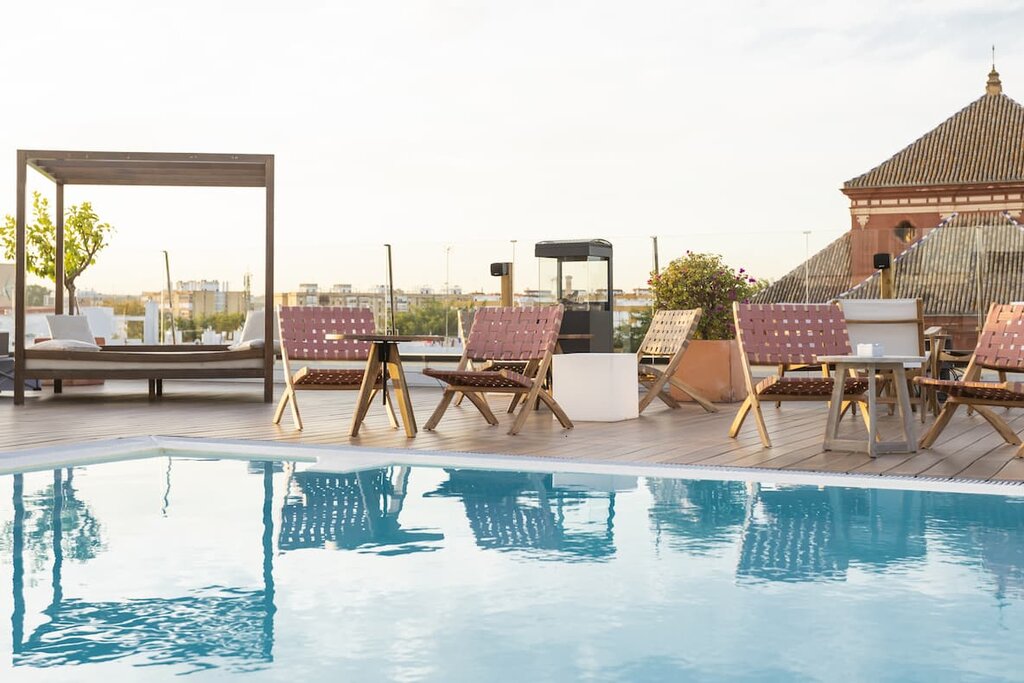 Hotel783